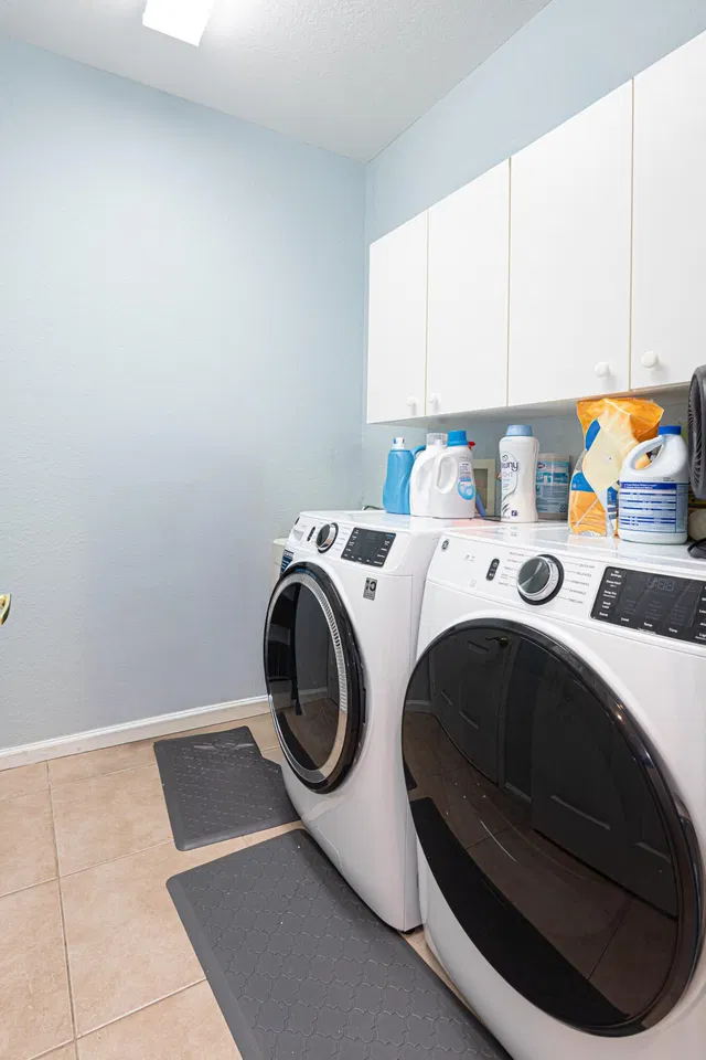 Residence photo 55