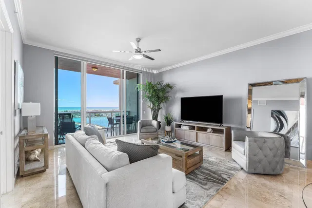 Marina Grande on the Ocean Unit 2215 photo 6