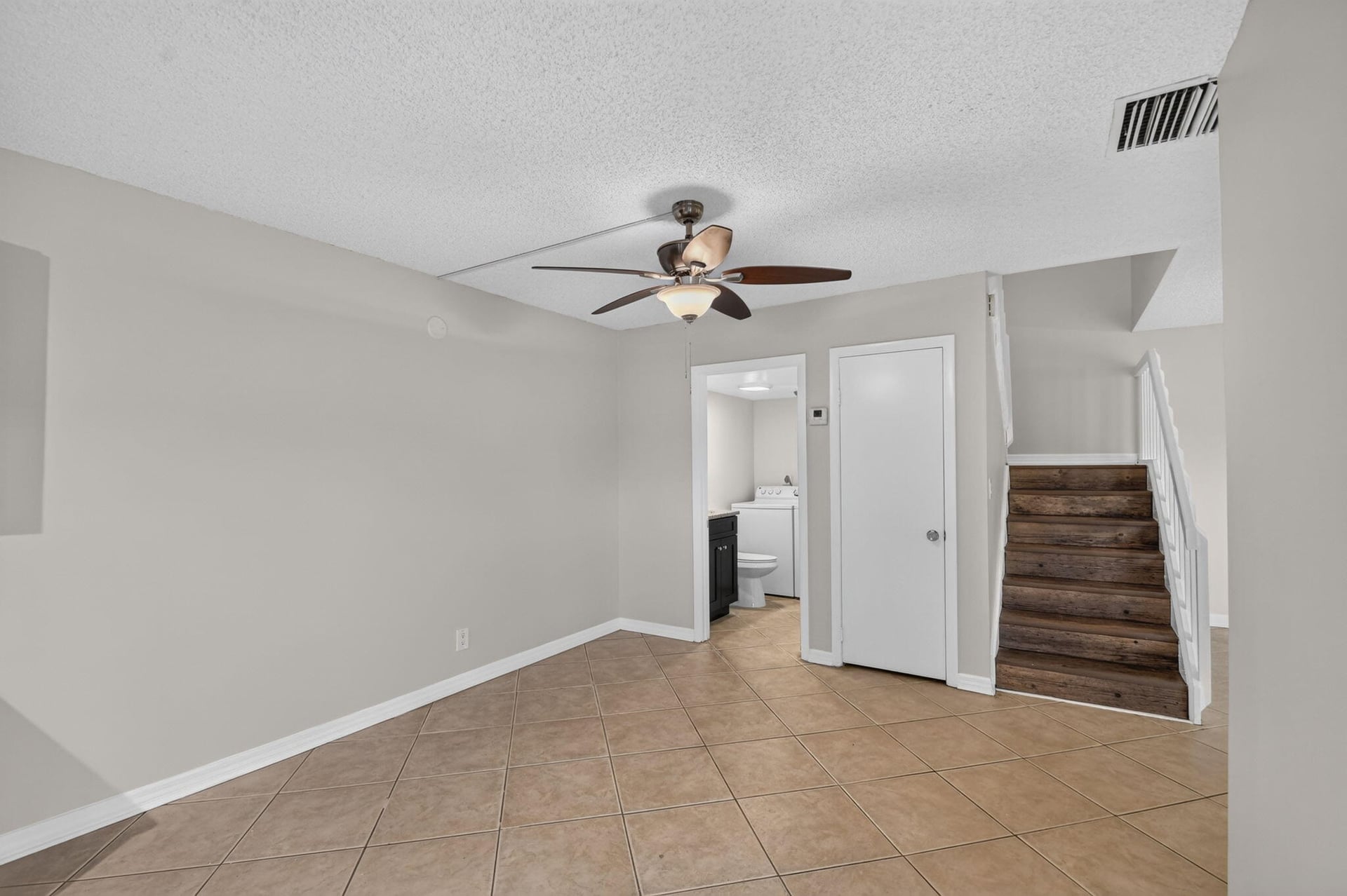 Residence photo 11
