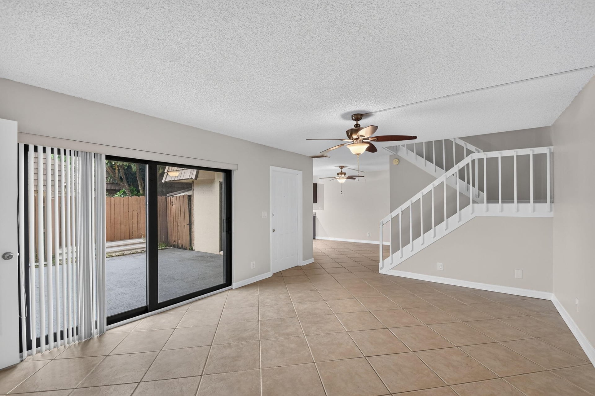 Residence photo 19