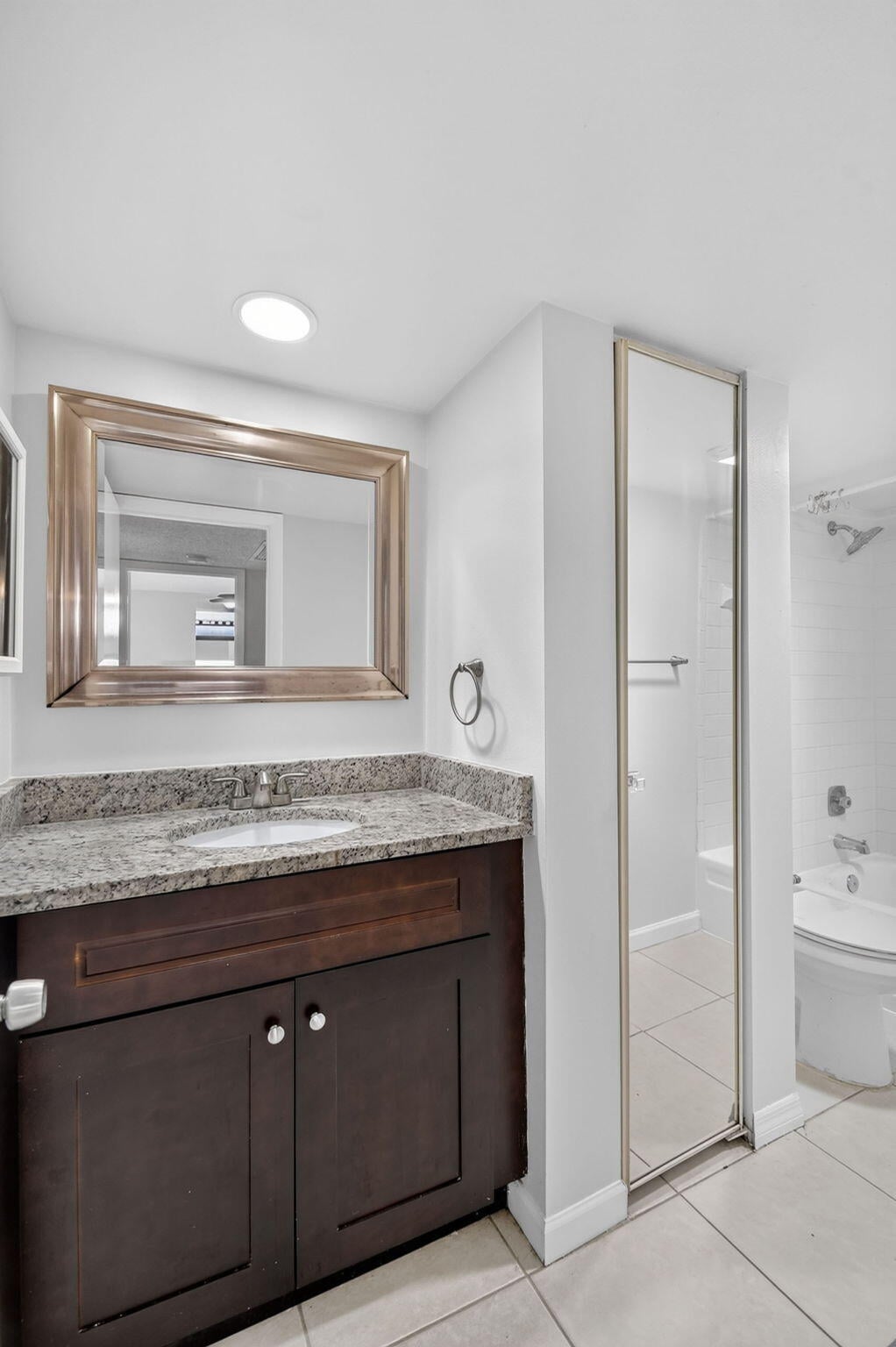 Residence photo 28