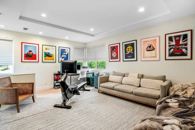 Residence photo 19