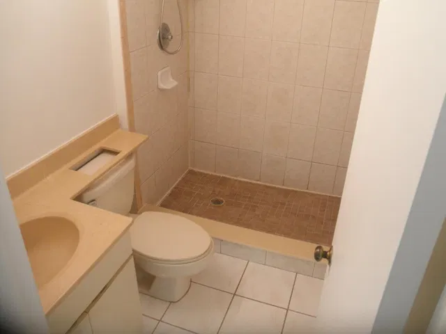 Residence photo 9