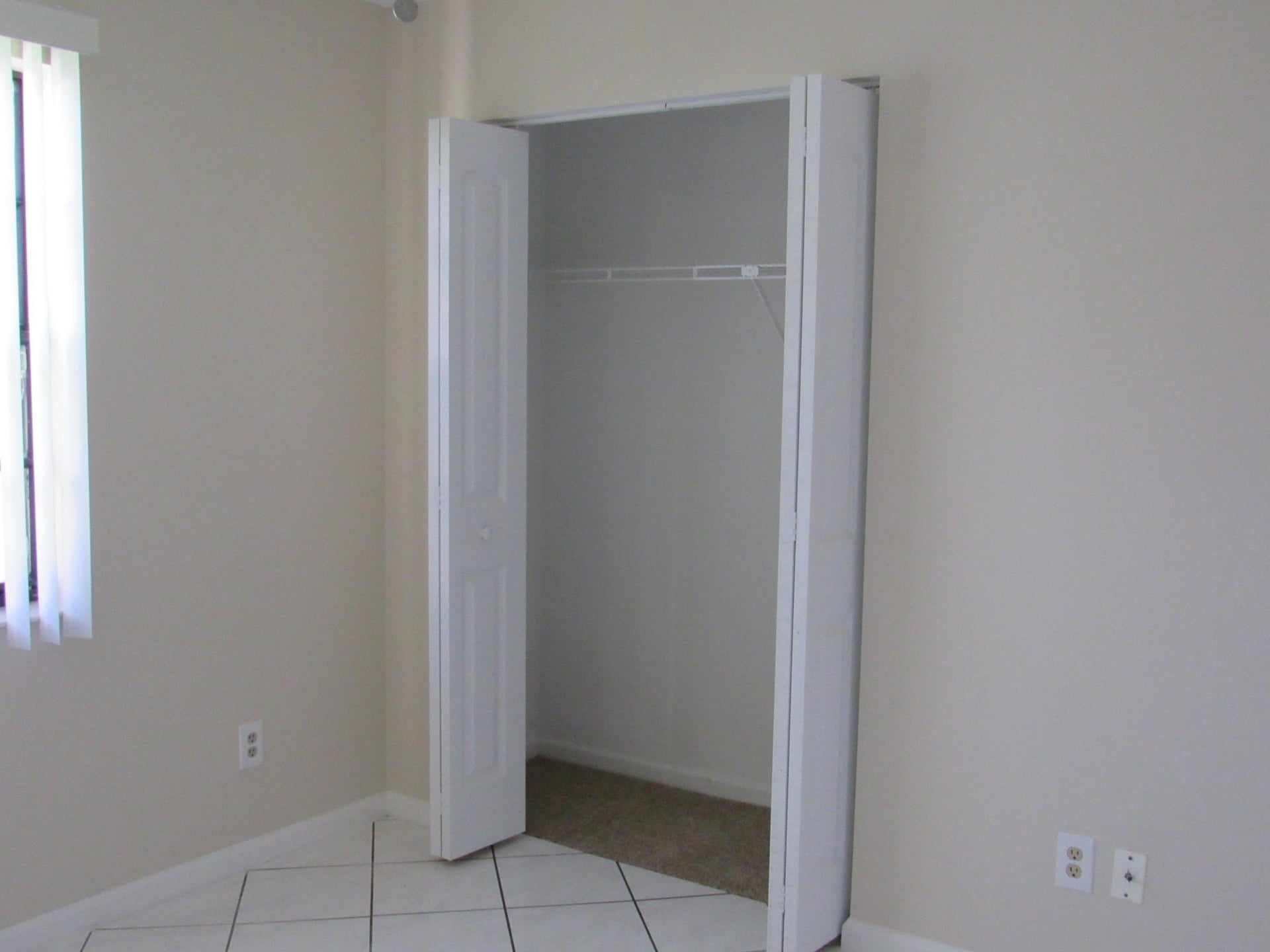 Residence photo 12