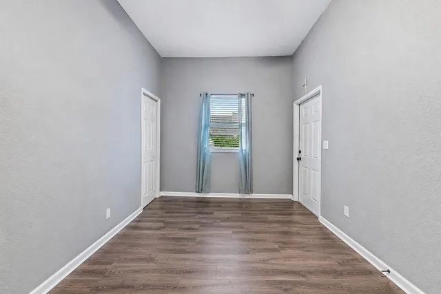 West Palm Beach Residence photo 2