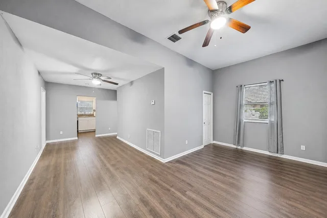 West Palm Beach Residence photo 3