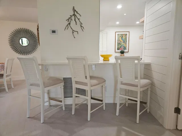  Unit 104 photo 12