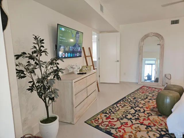  Unit 104 photo 16