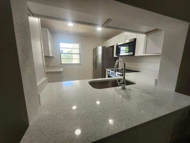 Unit 202 photo 2