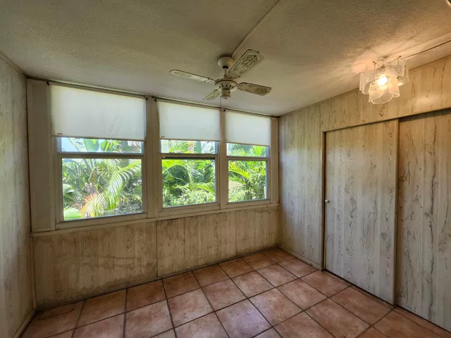 Unit 202 photo 8