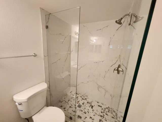 Unit 202 photo 13