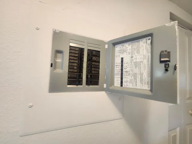 Unit 202 photo 20