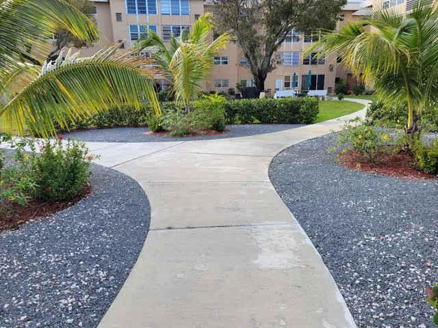 Unit 202 photo 23