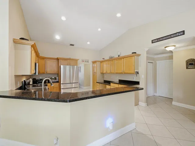  Residence photo 10