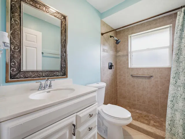  Residence photo 37