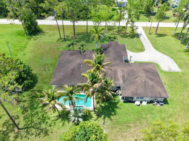  Residence photo 44