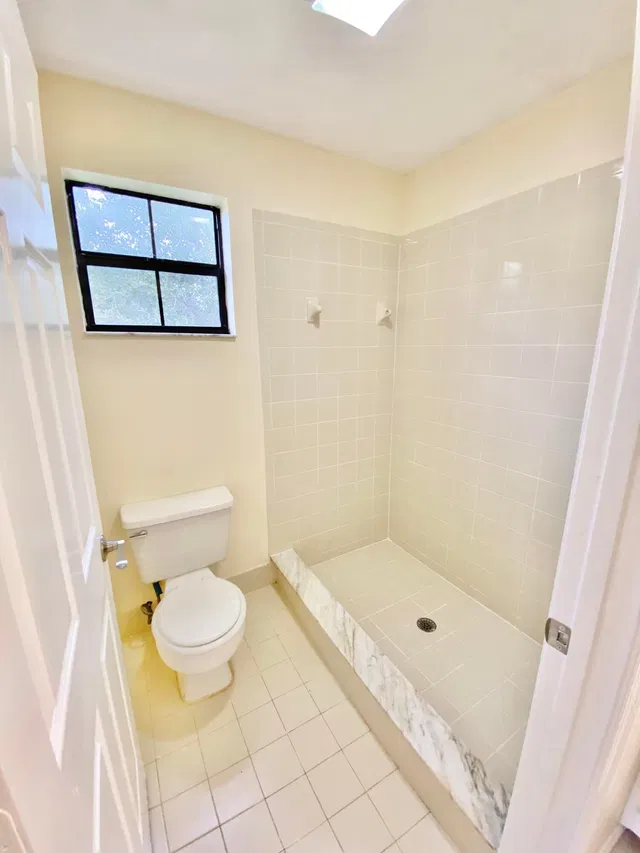  Unit L229 photo 6