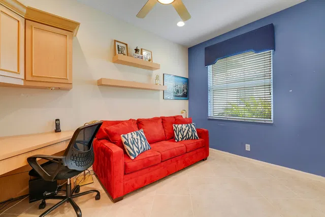  Residence photo 25