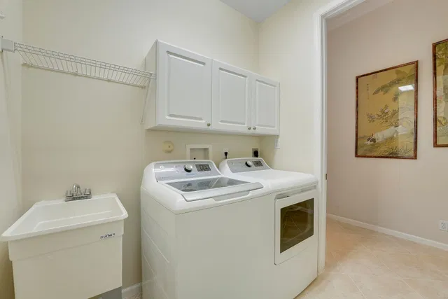  Residence photo 26