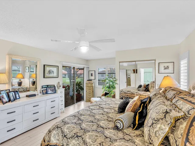 Residence photo 20