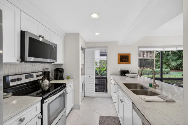 PGA National Palm Beach Gardens Residence photo 10