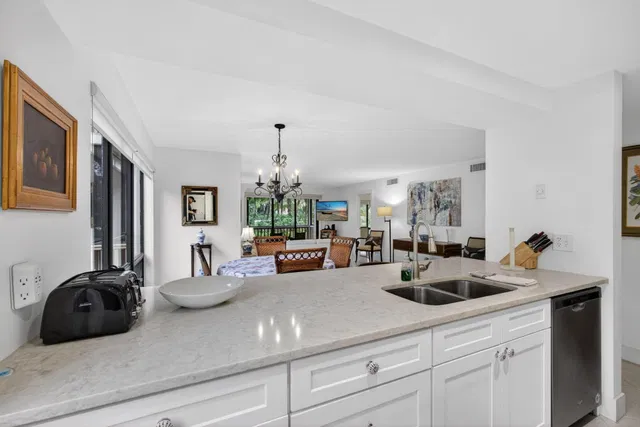 PGA National Palm Beach Gardens Residence photo 11