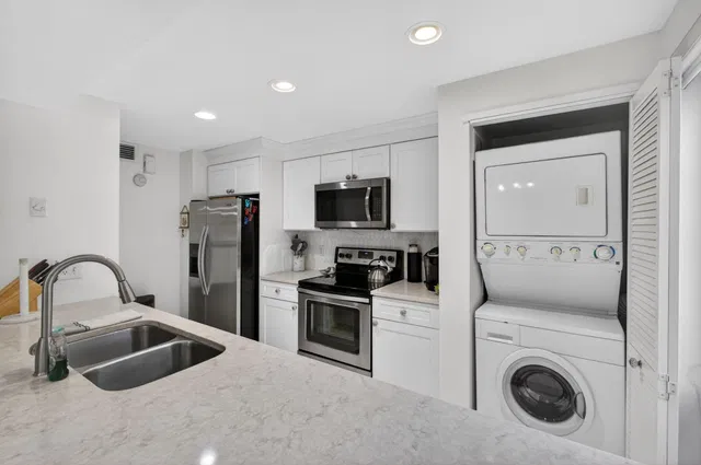 PGA National Palm Beach Gardens Residence photo 13