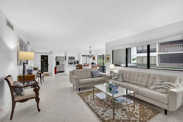 PGA National Palm Beach Gardens Residence photo 28