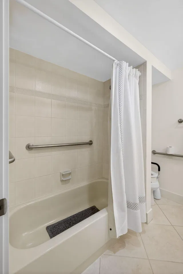PGA National Palm Beach Gardens Residence photo 32