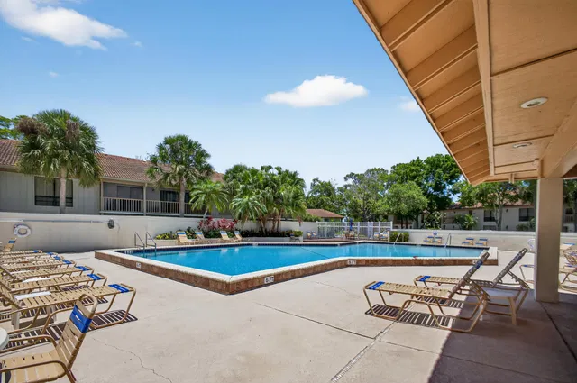 PGA National Palm Beach Gardens Residence photo 42