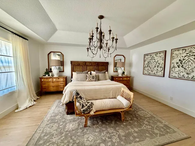 Residence photo 12