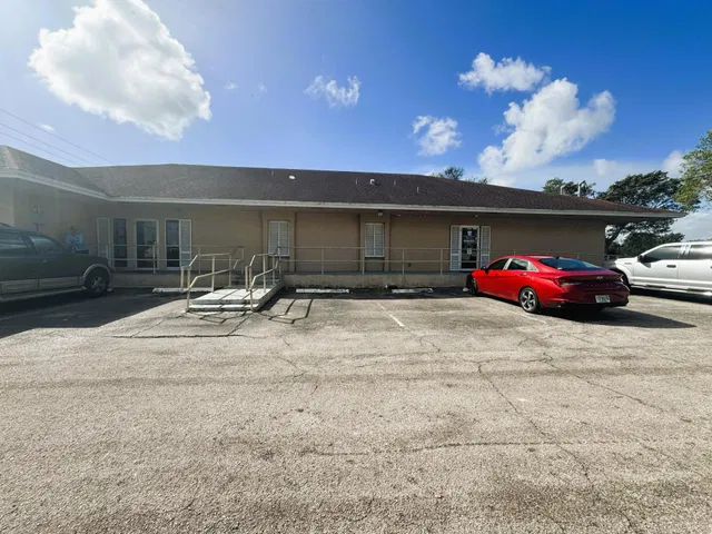 Residence photo 2