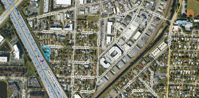 Downtown West Palm Beach Residence photo 3