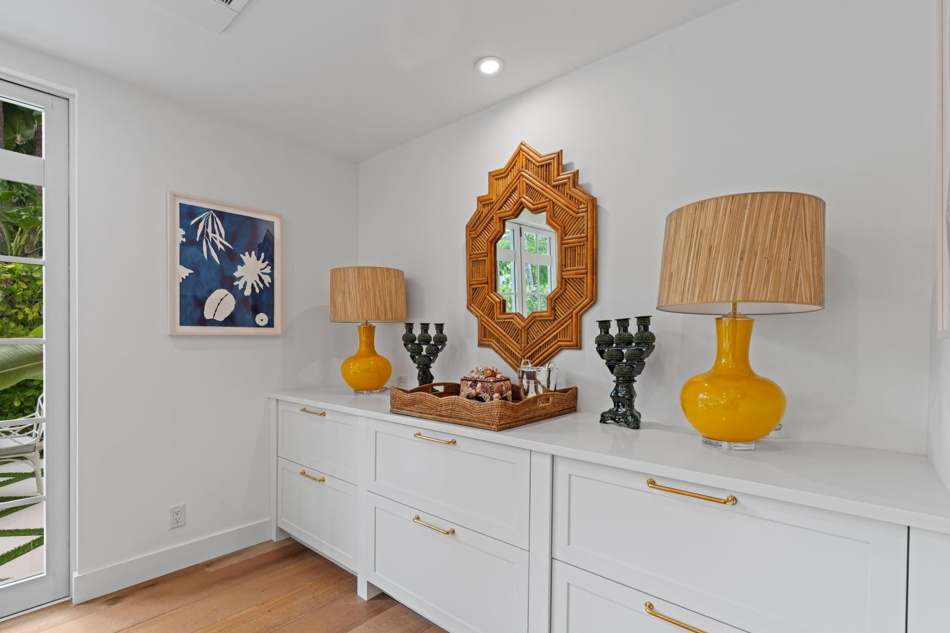 Unit 102 photo 9