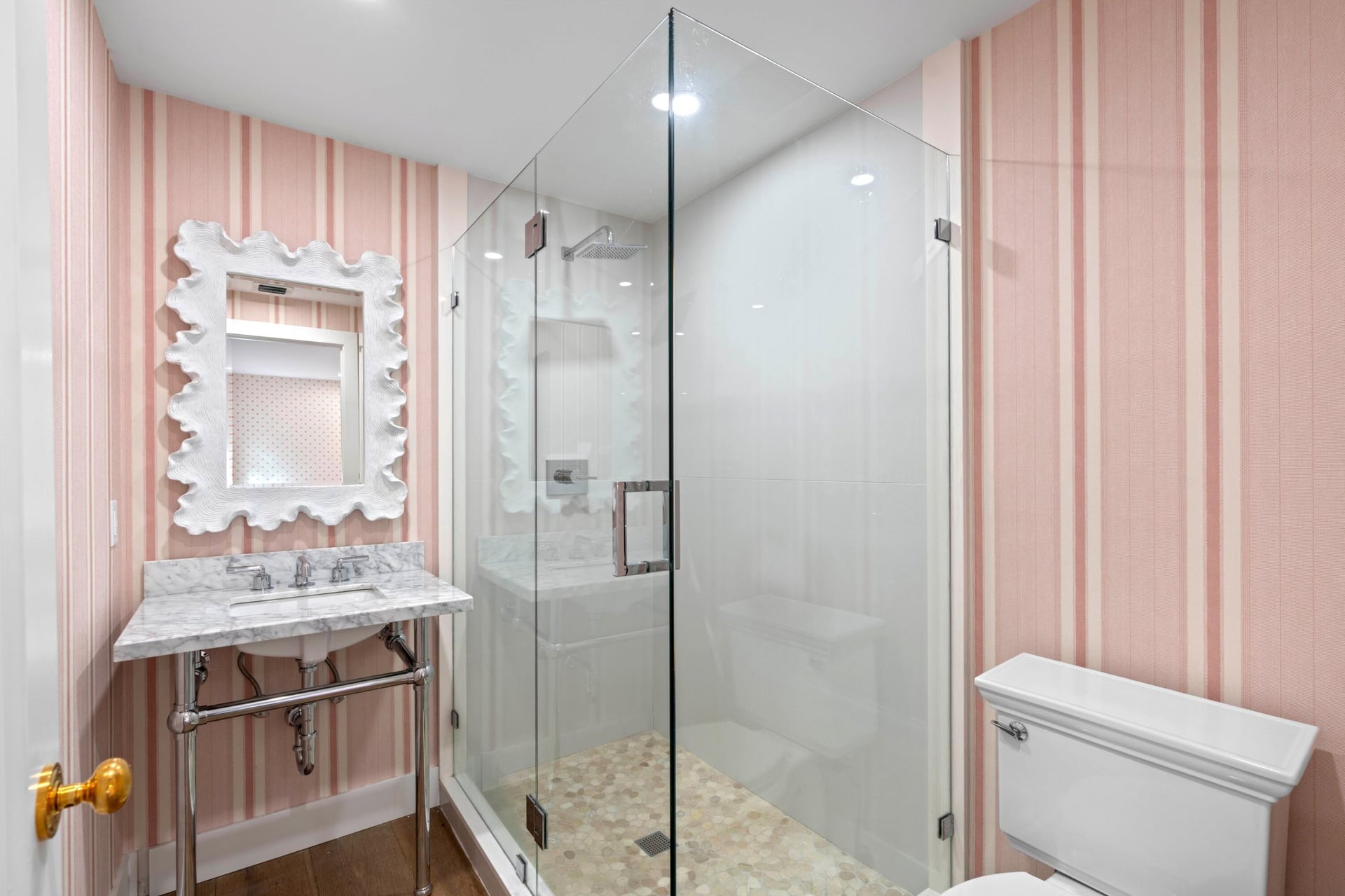Unit 102 photo 19