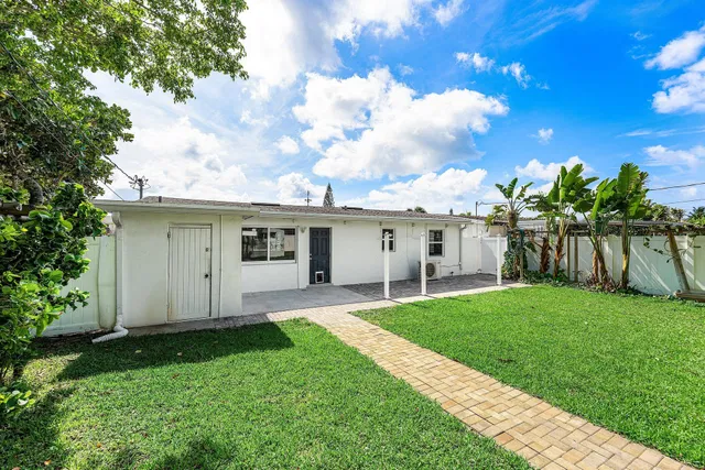 Residence photo 23