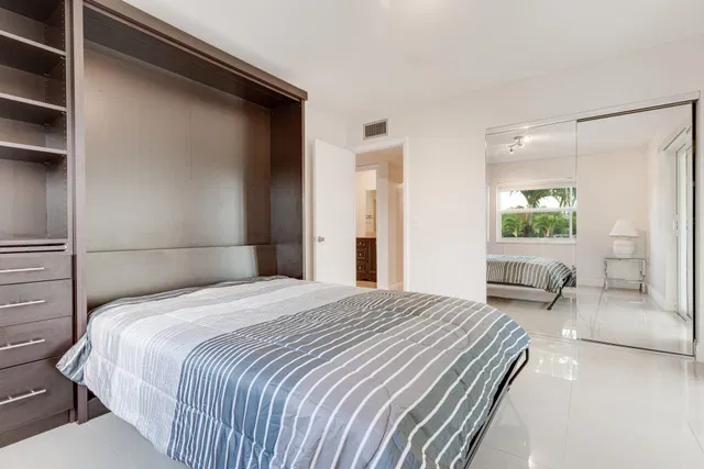 Unit 509 photo 41