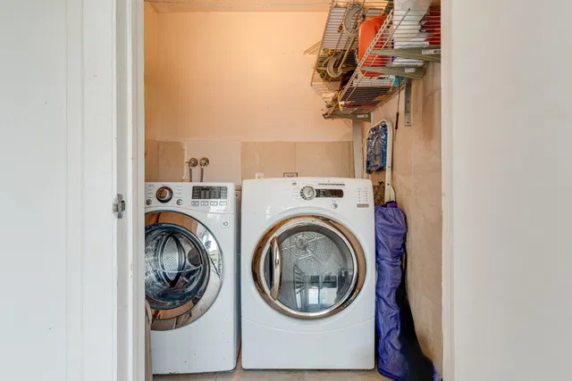 Unit 509 photo 51