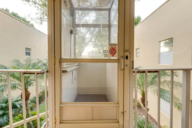 Unit 509 photo 54