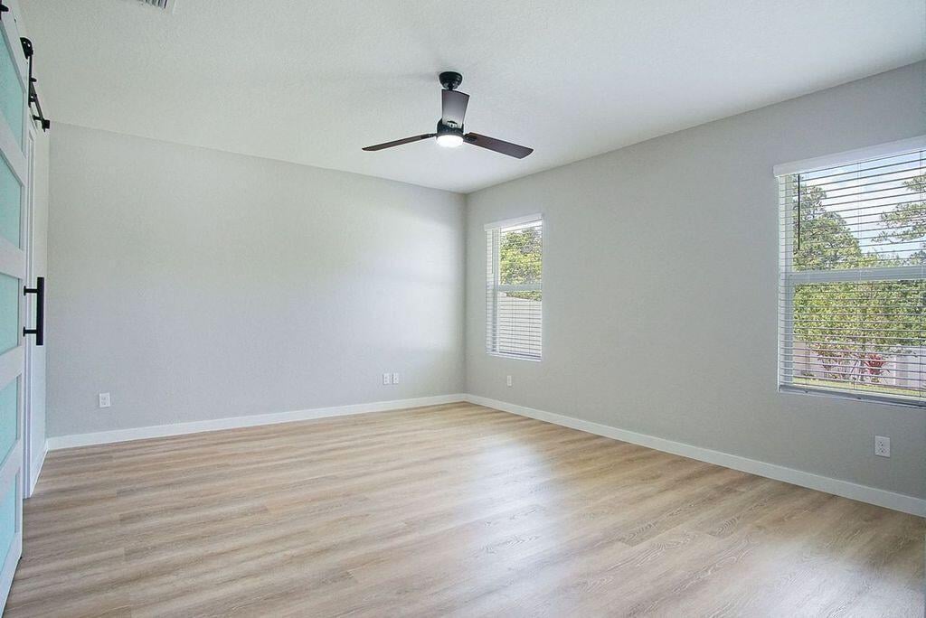 Residence photo 9