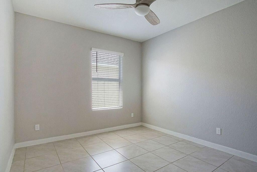Residence photo 13