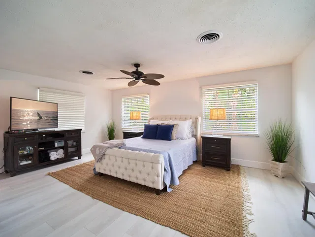 Residence photo 8