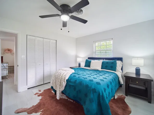 Residence photo 12