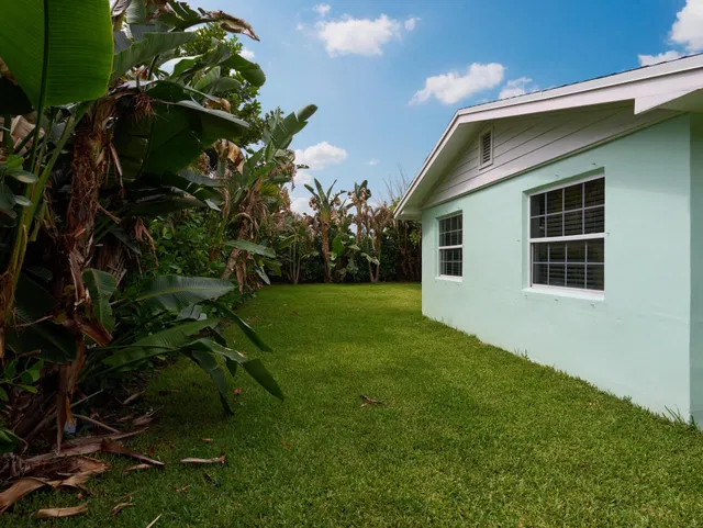 Residence photo 20