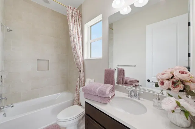  Residence photo 25