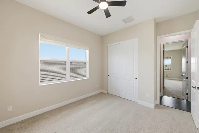  Residence photo 30