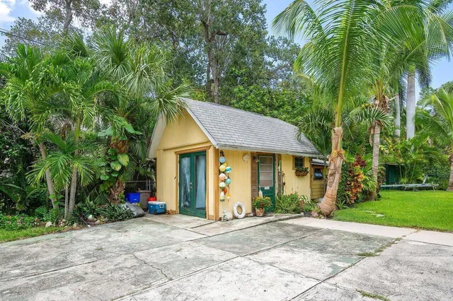 Residence photo 21