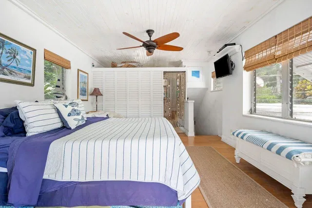 Residence photo 29