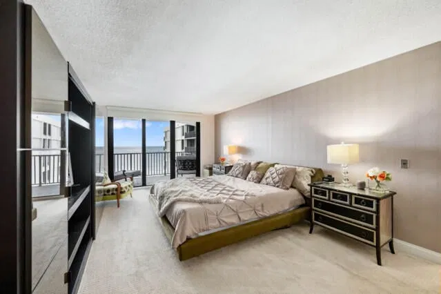 Unit 510 photo 8
