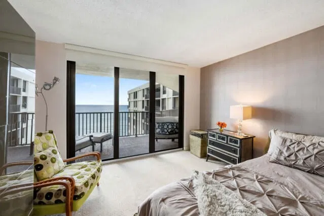 Unit 510 photo 10
